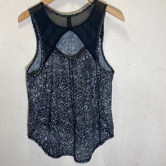 Lululemon Sculpt Tank Splatter Black/White Size 8 - Picture 2 of 7